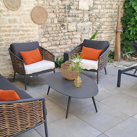 L'Angely - Chambres D'Hotes Niort Luaran gambar