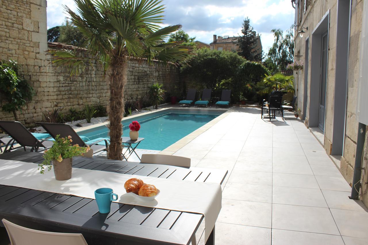 L'Angely - Chambres D'Hotes Niort Luaran gambar