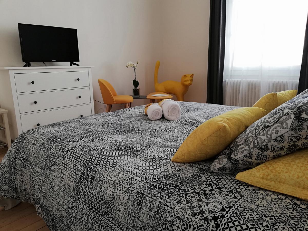 L'Angely - Chambres D'Hotes Niort Luaran gambar